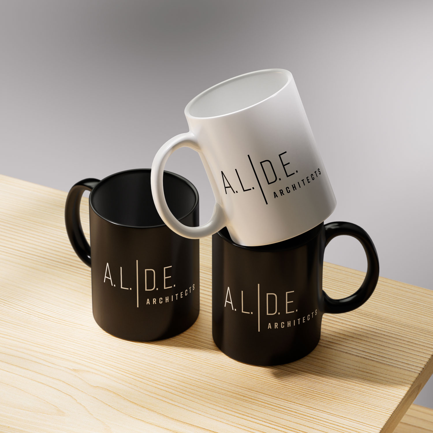 Free_Mug_Mockup_3